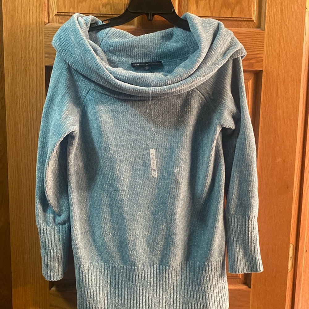 nwt chenille sweater